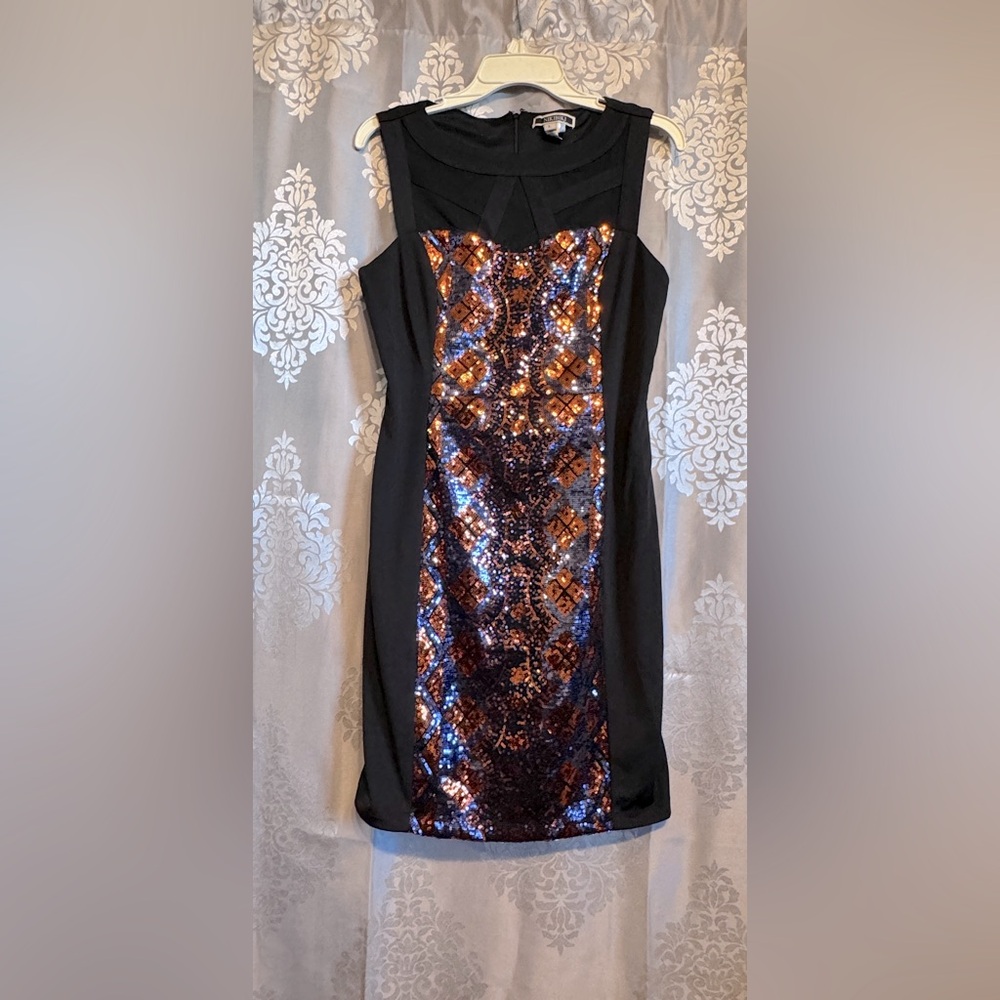 Nikibiki Sequin Dress Women's Sz L Bodycon Sheath Sleeveless Crew Neck Black